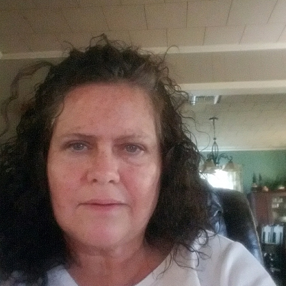 Meet your Posher, Traci